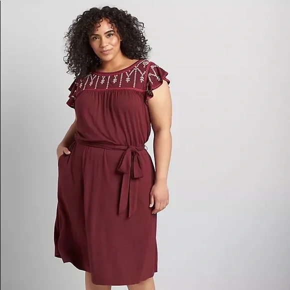 fit and flare dress size 22 Casablanca Beloved BL343C Size 22 fit & Flare Lace Wedding Dress Mermaid Gown main image 0